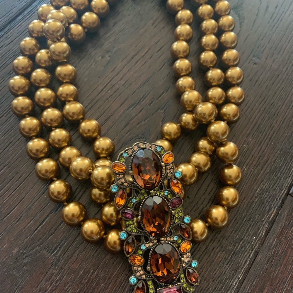 Gorgeous choker with bronze beads